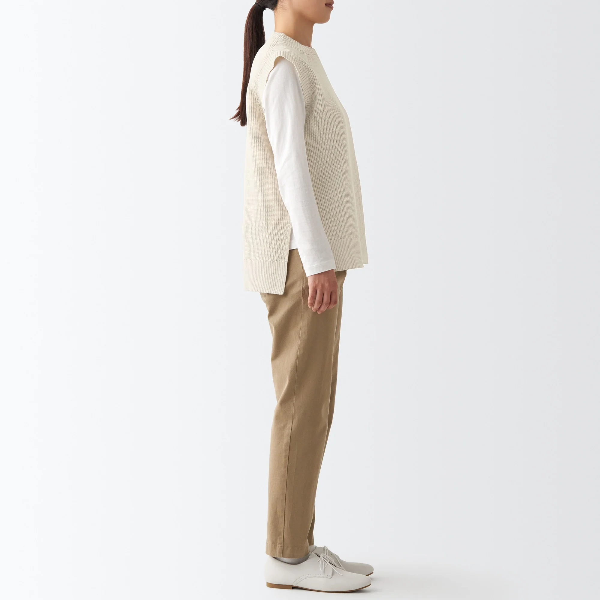 Women's Light Shape-Keeping Vest - Image 13