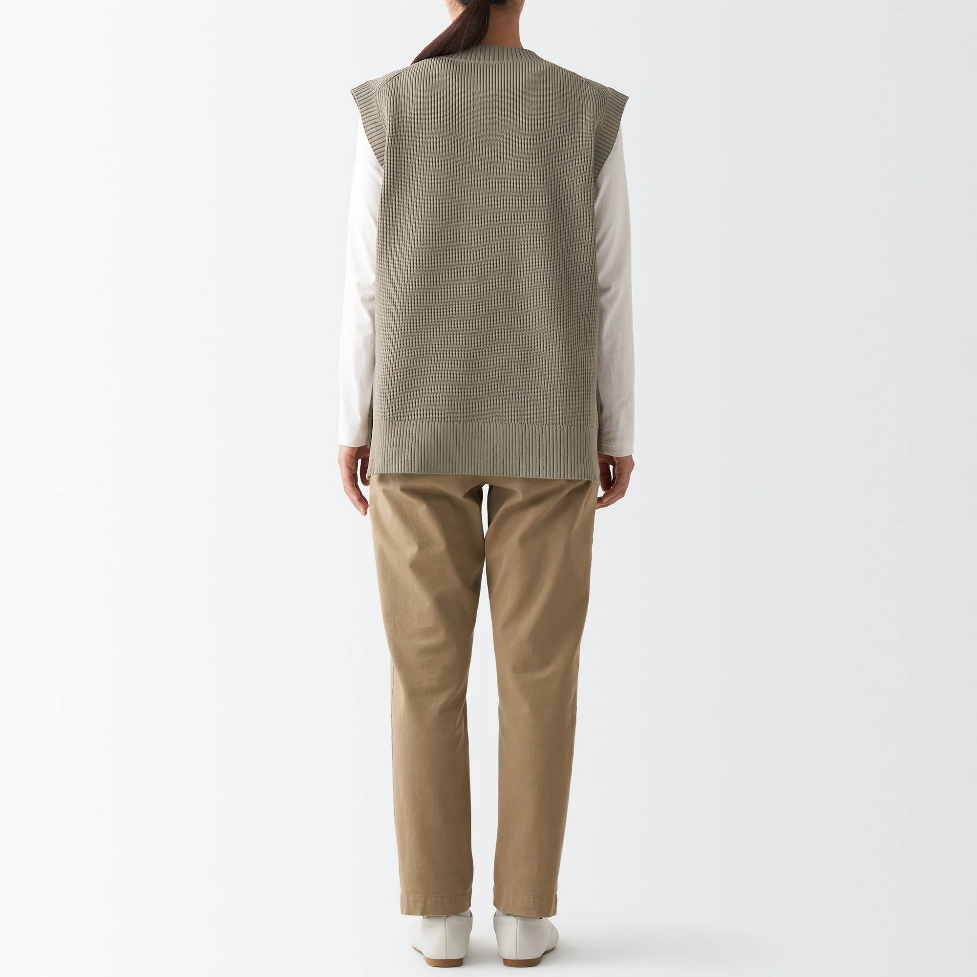 Women's Light Shape-Keeping Vest - Image 23