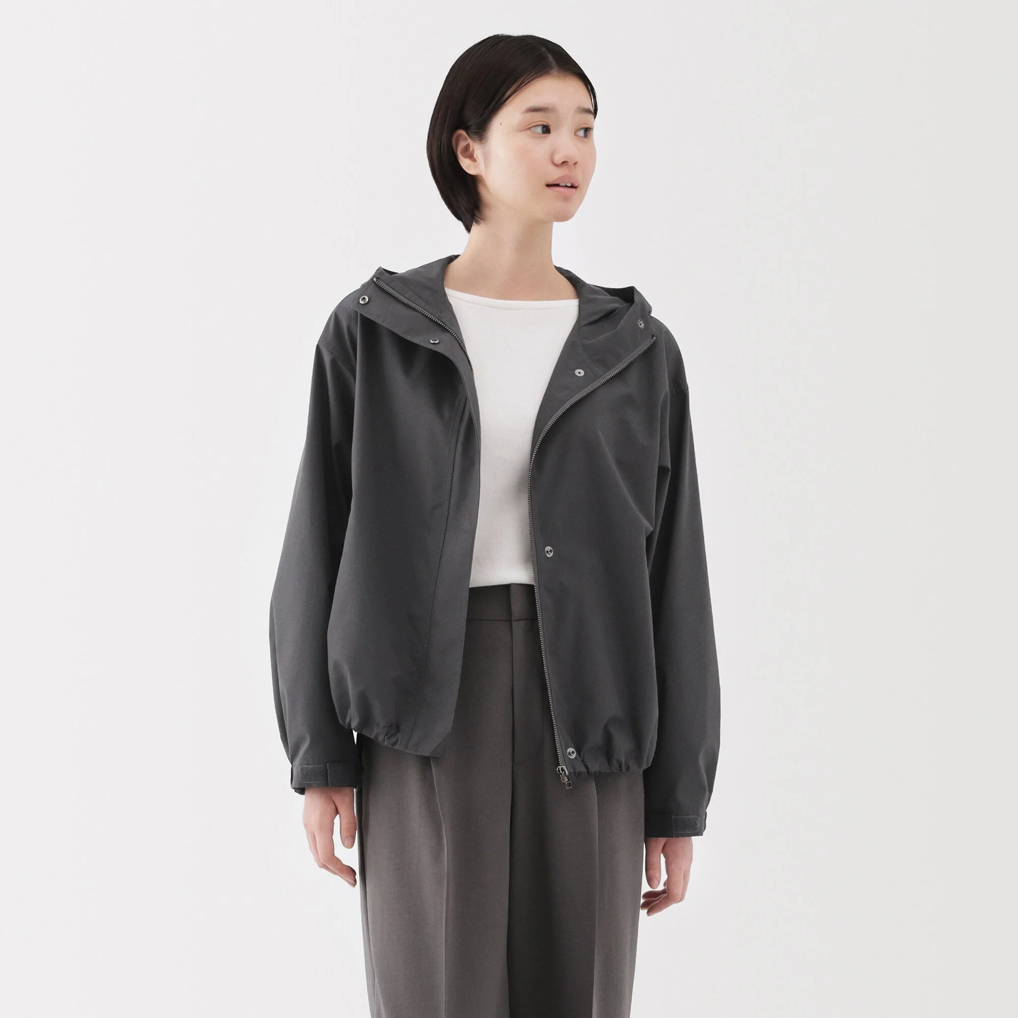 Women's Water Repellent Hooded Jacket - Image 3