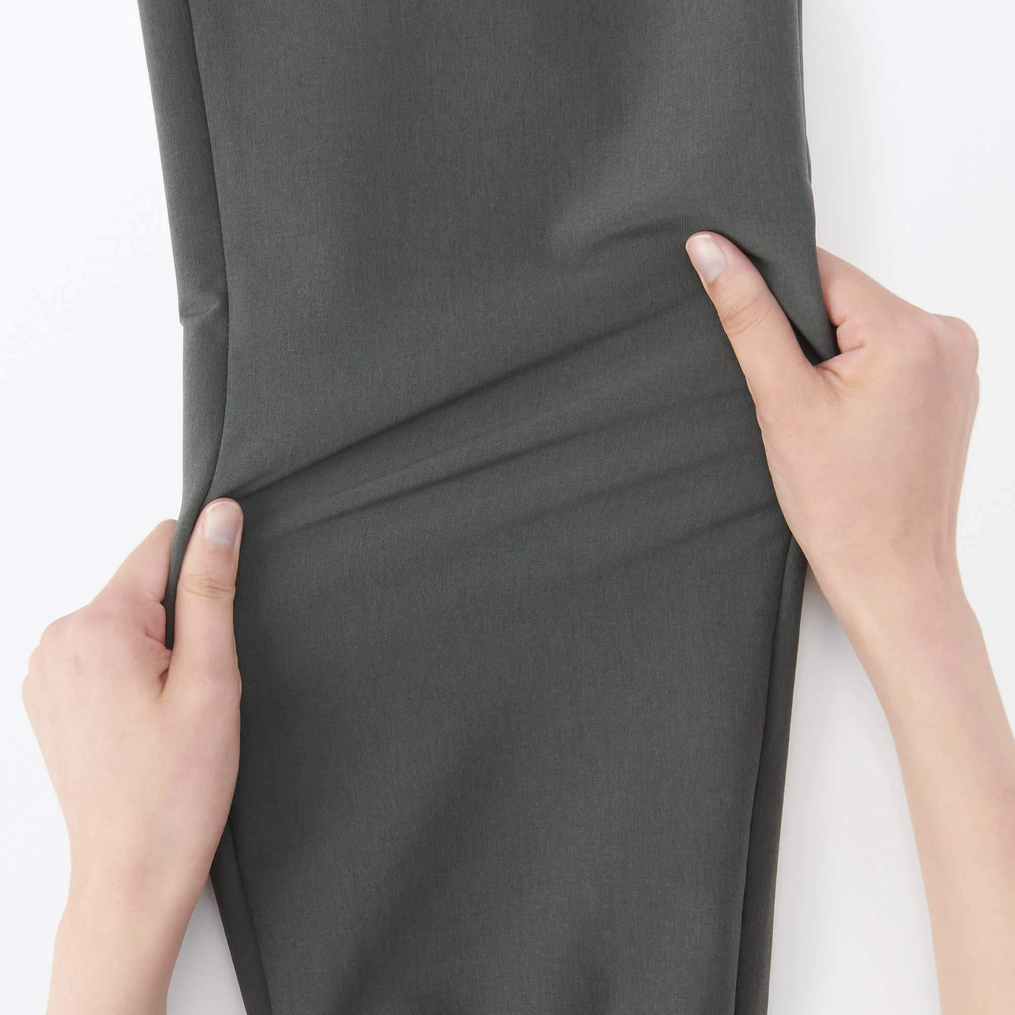 Women's Wind Repellent Stretch Easy Tapered Pants - Image 23