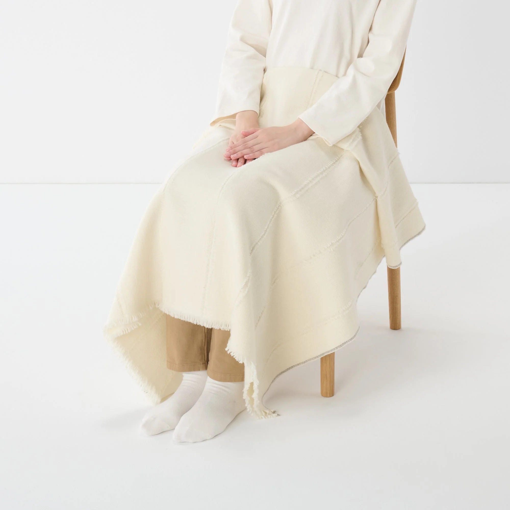 Wool Throw - Image 7