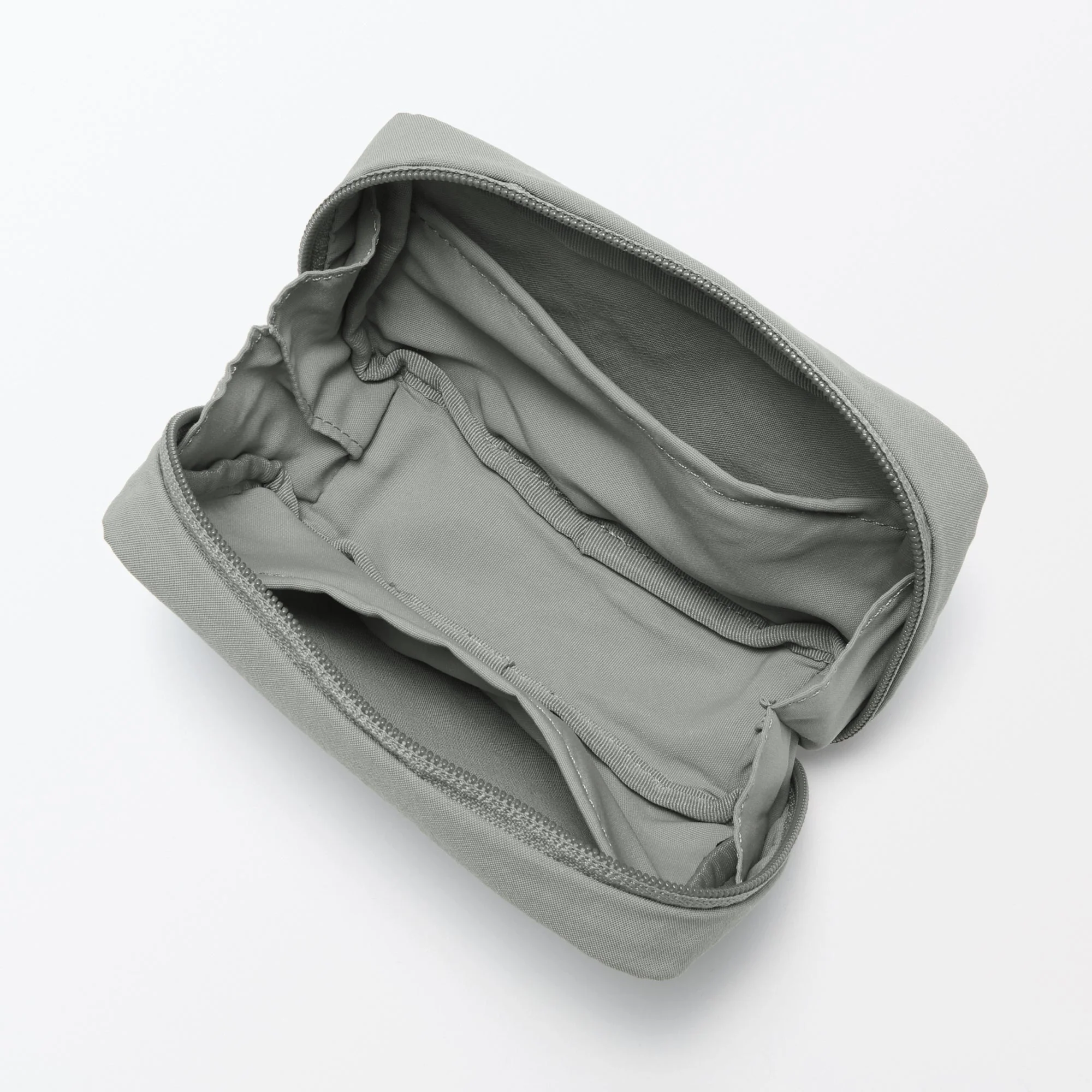 Wrinkled Nylon Wide-Opening Pouch - Medium - Image 12