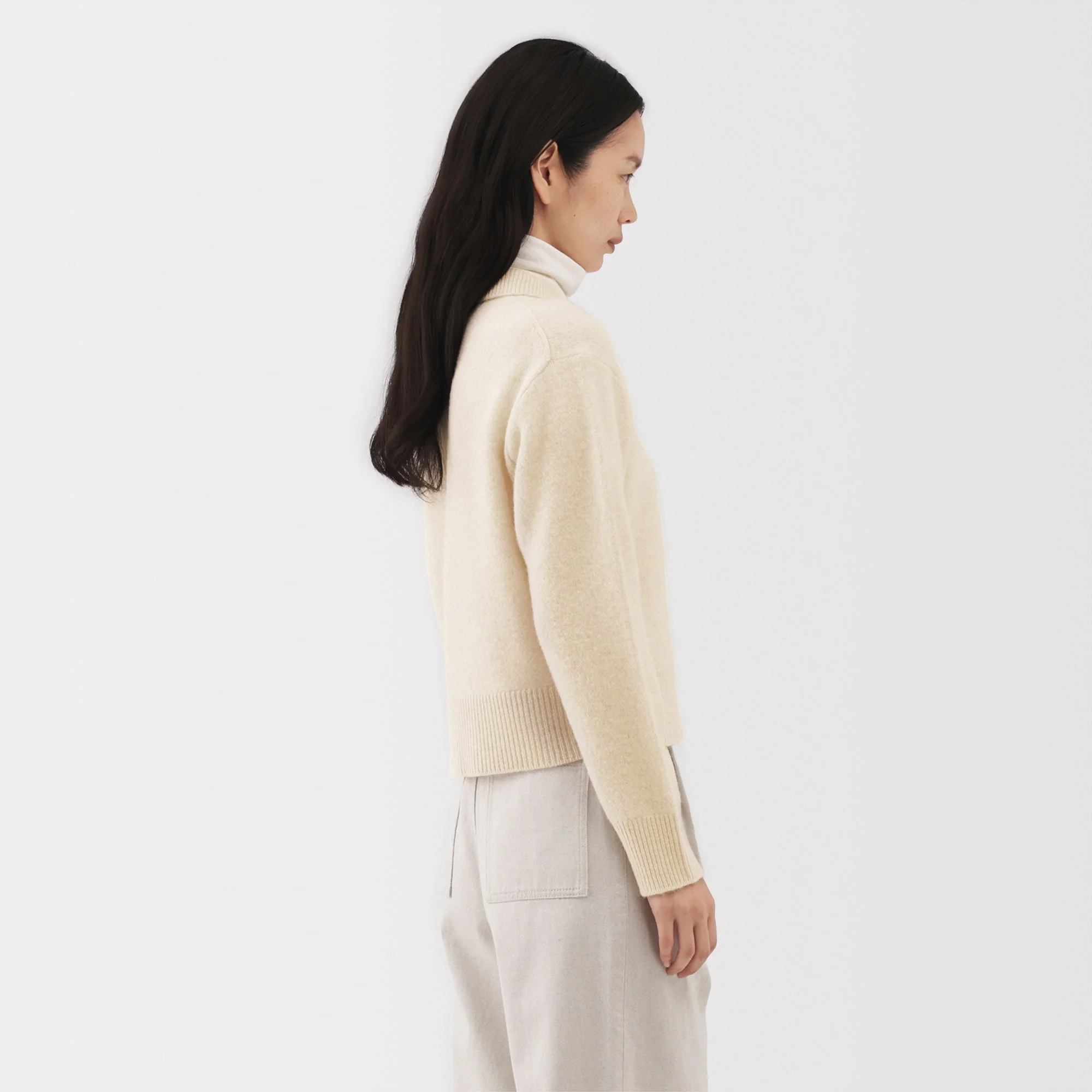 Labo Yak Wool Collared Cardigan - Image 12